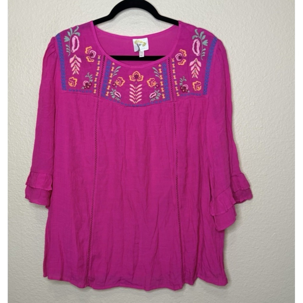 Fig and Flower Pink Embroidered Peasant Blouse Top 3/4 Sleeve Pink 1X Barbiecore